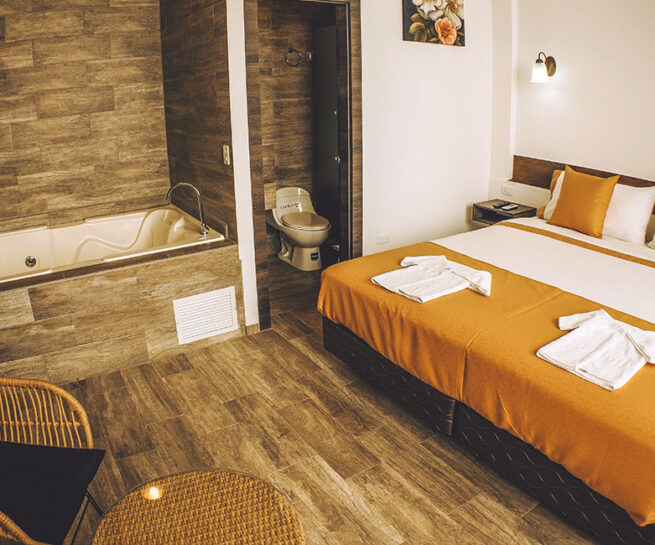 Honeymoon Room with hydromassage tub