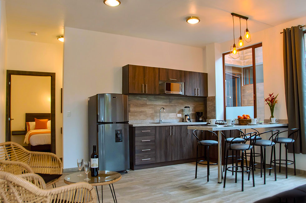 Familiar Suite with Balcony