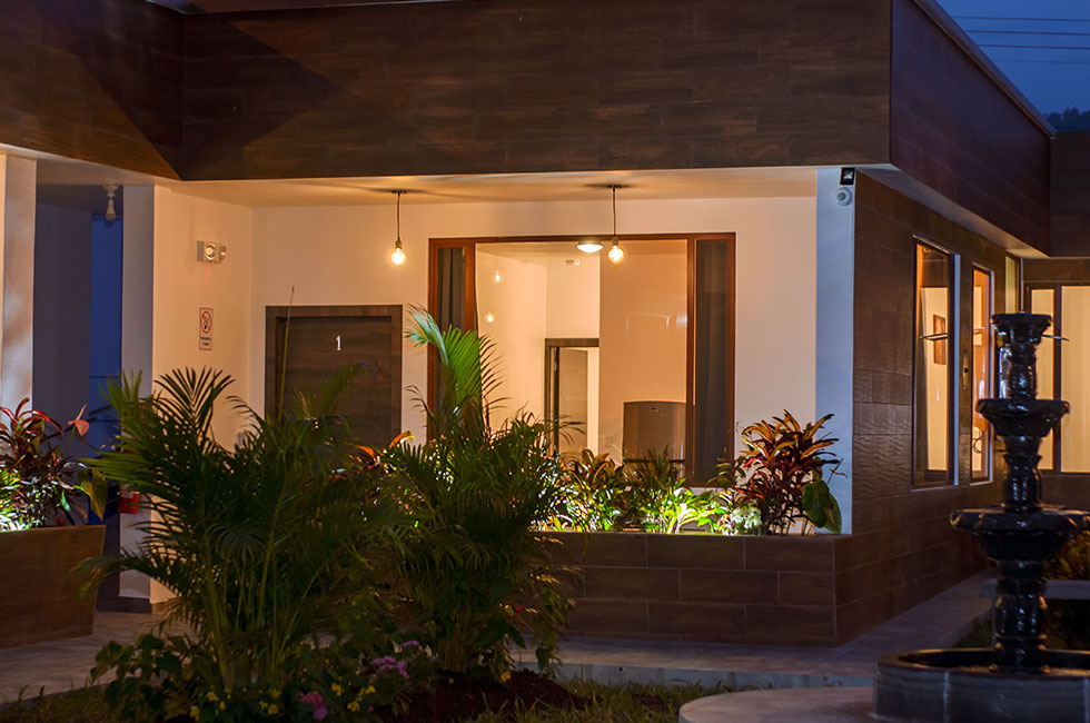 Familiar Suite with Balcony